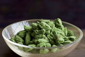 Matcha-Dusted Caramel Almonds