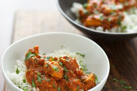 Chicken Curry with Tomato Yogurt Sauce