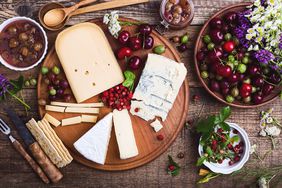 amazon one-off on this nesting cheese board tout