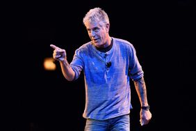 anthony-bourdain-stage-blog618.jpg