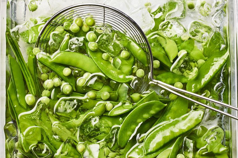 blanching peas