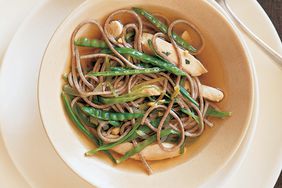 Soba in Green Tea with Chicken and Snow Peas