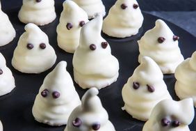 Sugar Cookie and Marshmallow Fluff Ghosts