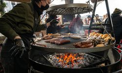 Open fire meats being grilled at the Carmel Christkindlmarkt.